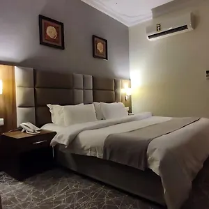 زيارة الفندق